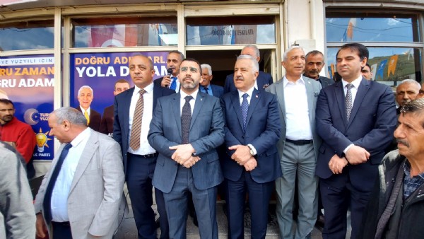 AK Partinin Akyaka Seçim Koordinasyon Merkezi açıldı.